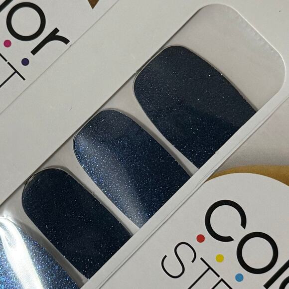 New Color Street “Blue in Peru” Shimmery Navy to Purple Duo-chrome Nail Strips - Picture 1 of 1